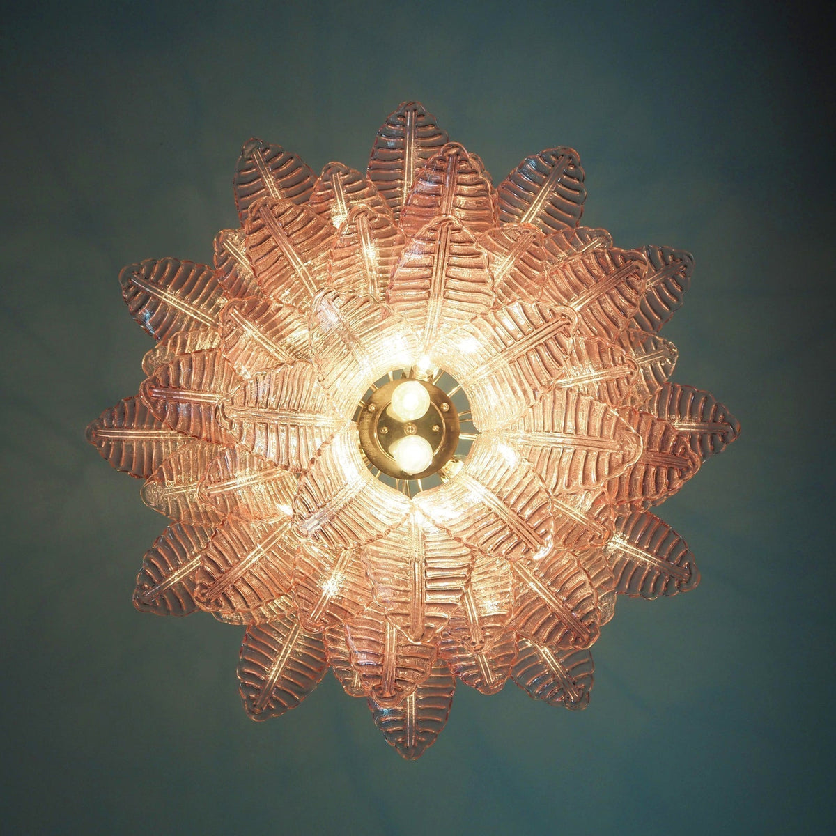 Lysiana Lustre Rose Feuille Verre Superposé Gracieux Luxe