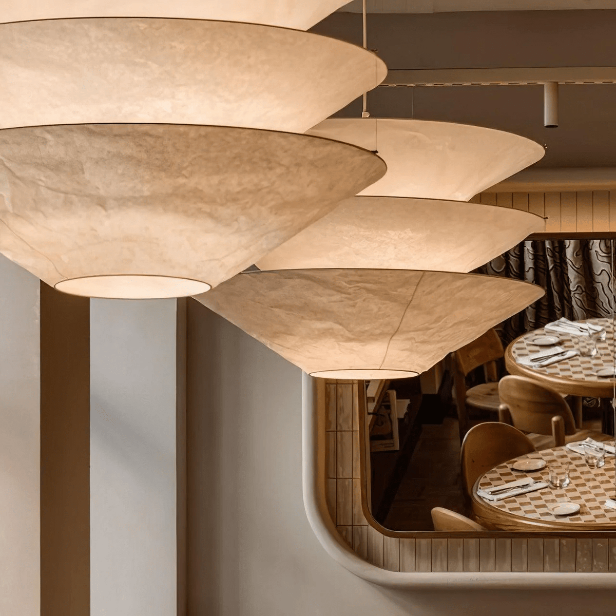 Brenira Suspension Moderne