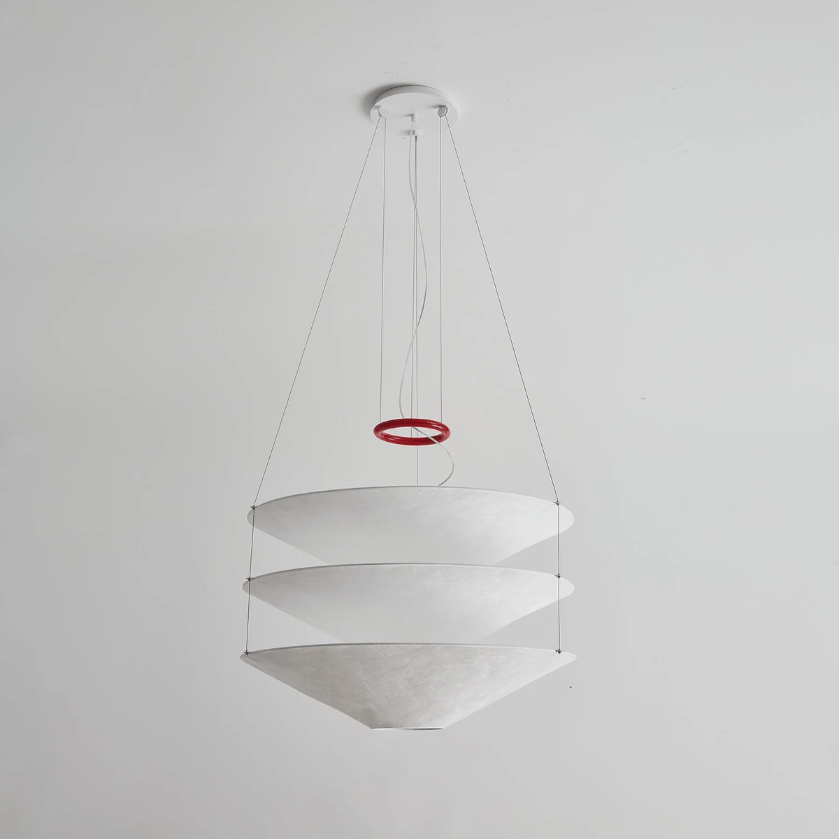 Brenira Suspension Moderne