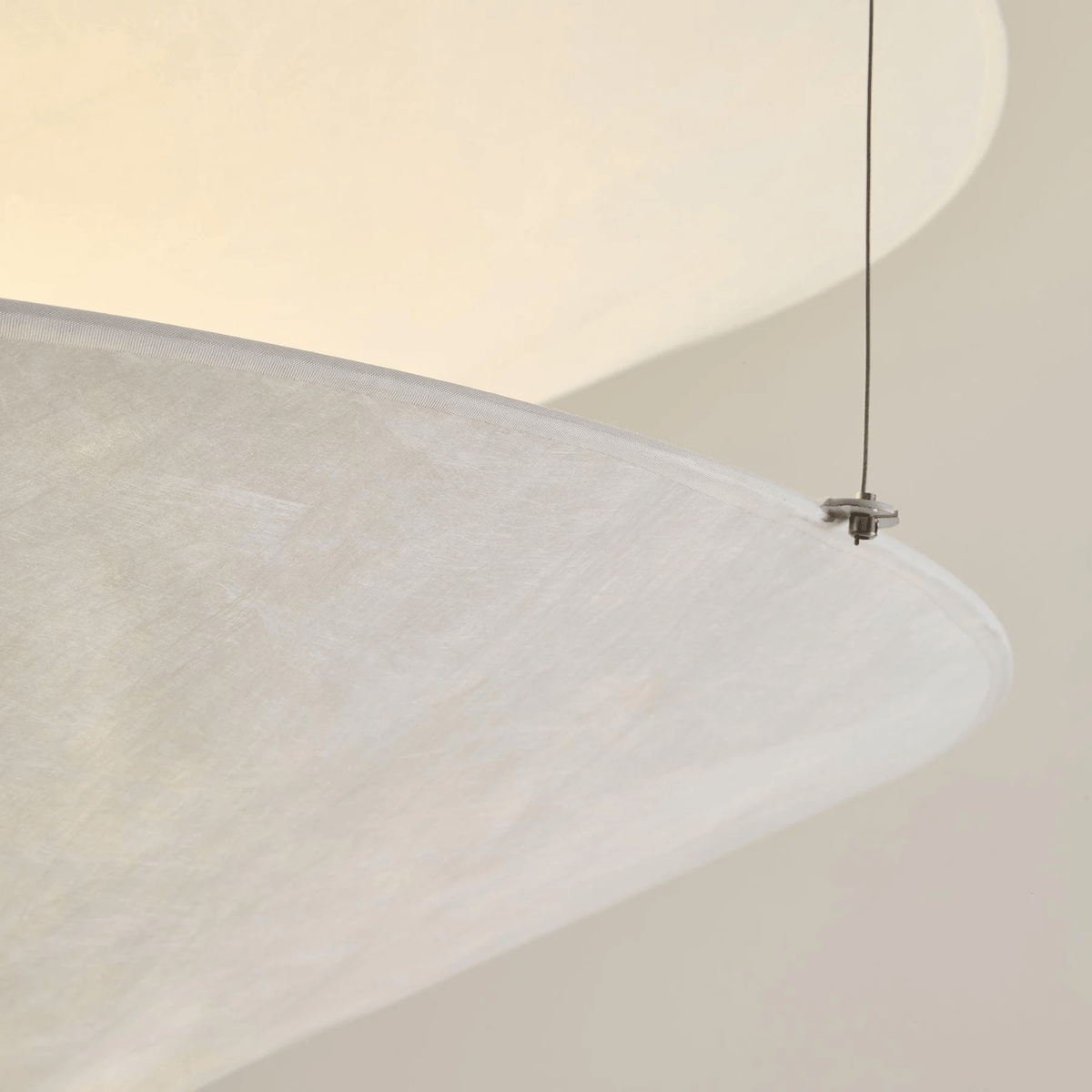 Brenira Suspension Moderne