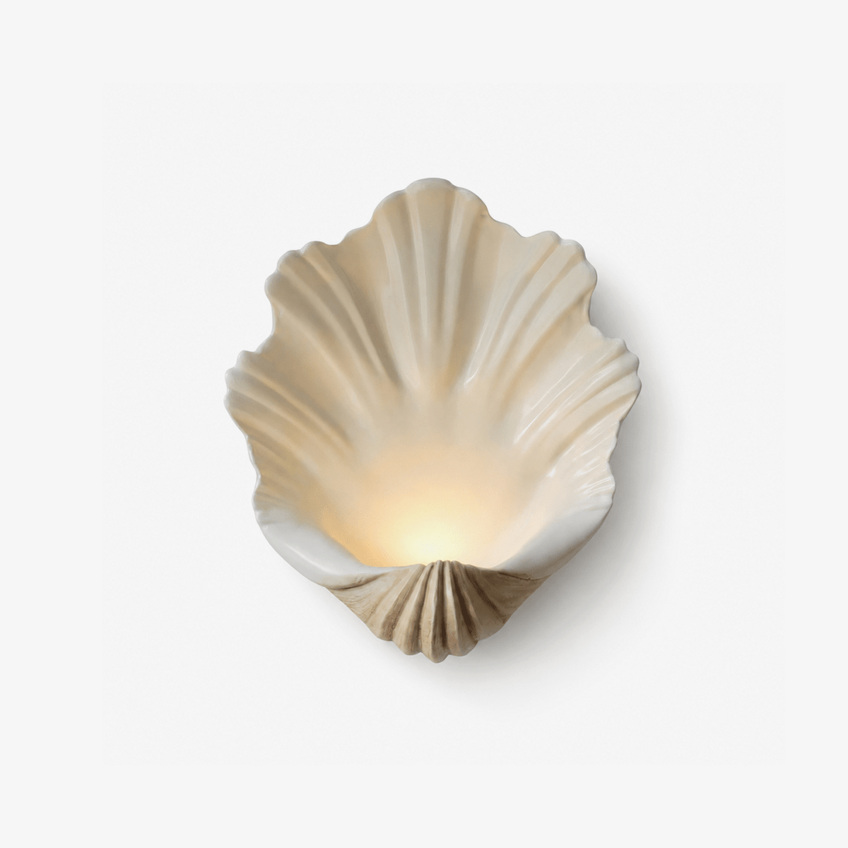 Shell Wall Sconce-Neutral Decor