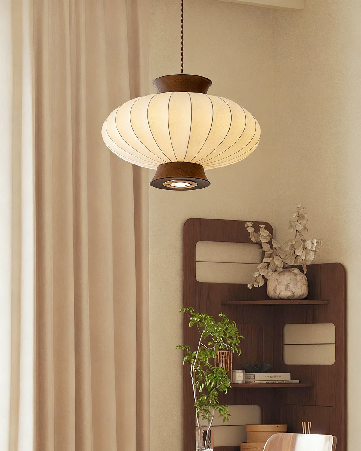 Angled view of the large 50cm Aeron Pendant Light.