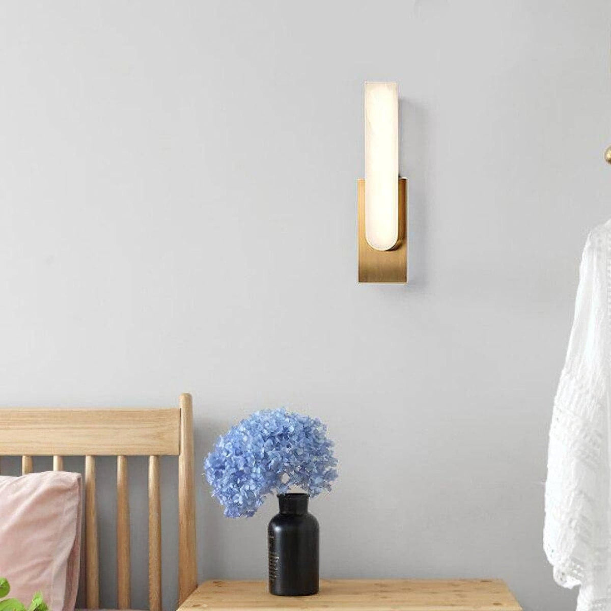 Agatha Wall Lamp U-Shaped LED-Neutral Decor