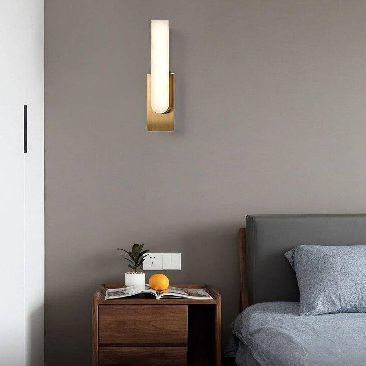 Agatha Wall Lamp U-Shaped LED-Neutral Decor