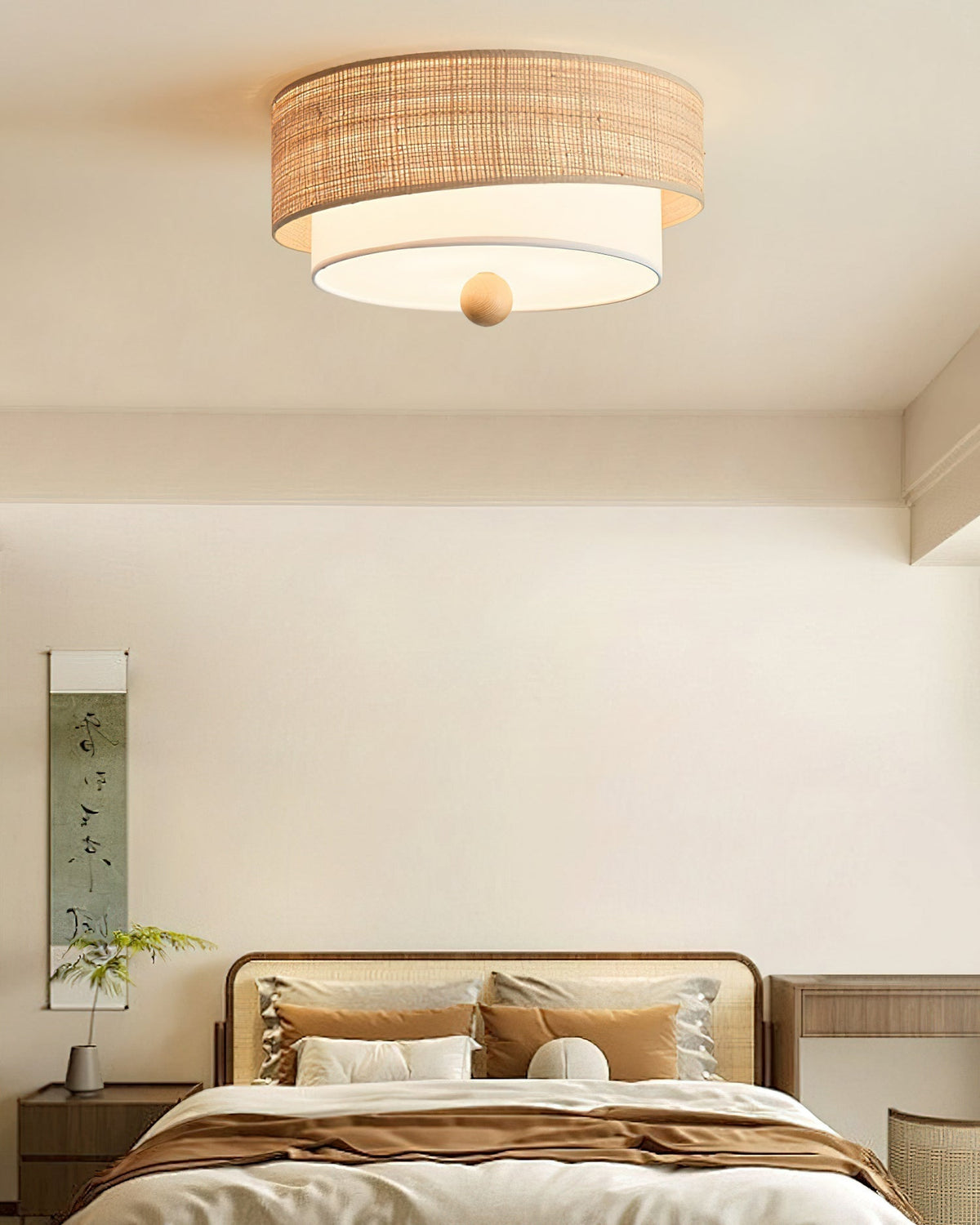 The 2-tier design of the raffia and fabric shades.