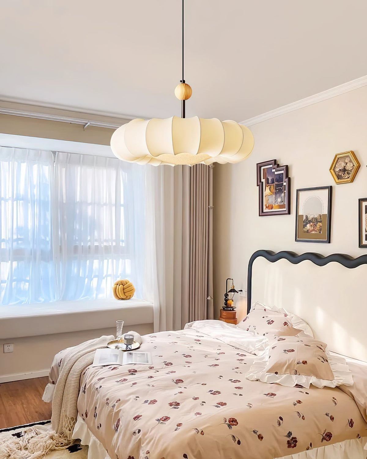 Elaeette Suspension