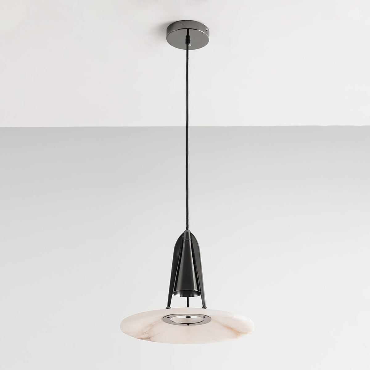 Zothayra Suspension Conique