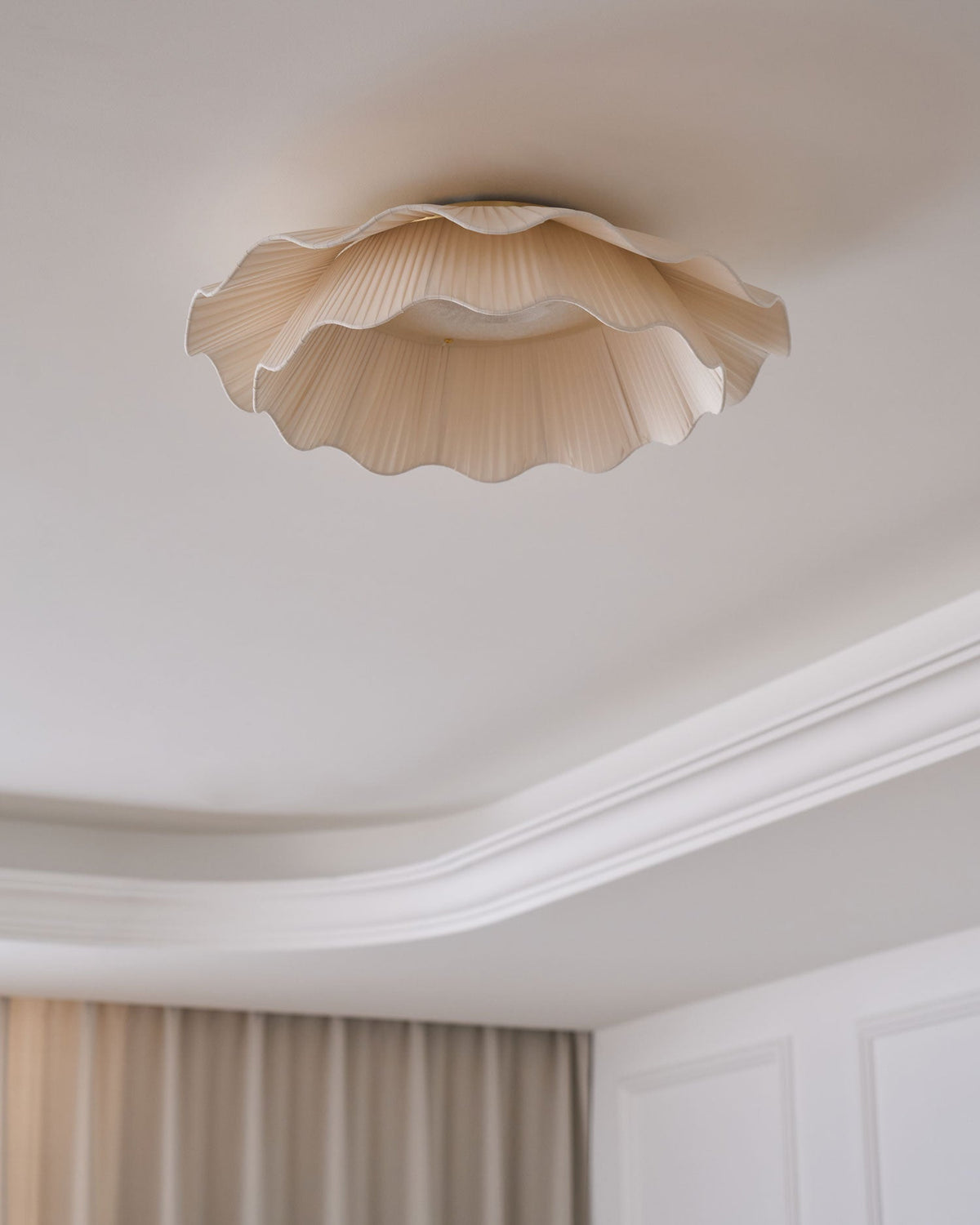 Cedeva Plafonnier en Laiton Tissu Vague Élégance Premium