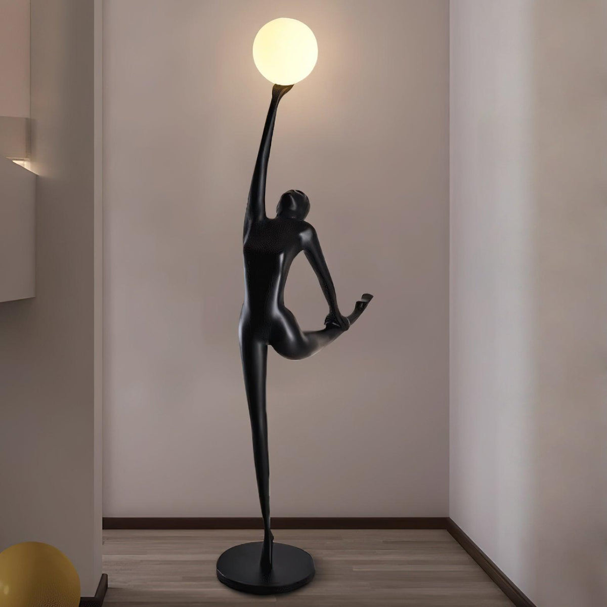 Ballerina Lampadaire