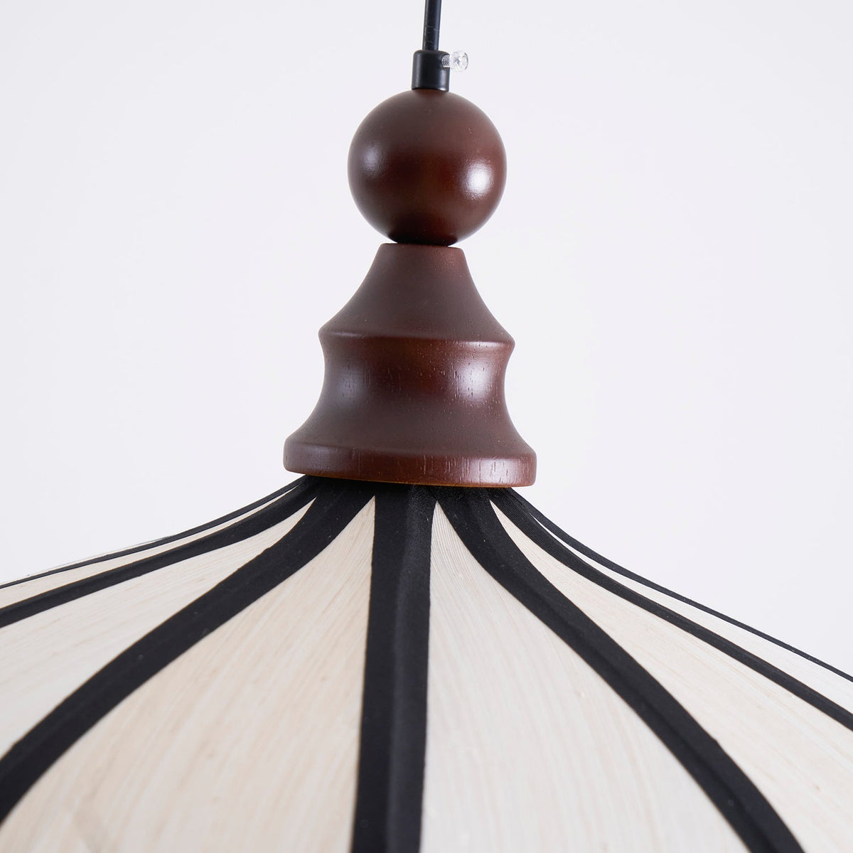 The light pattern cast on the ceiling by the Botan Pendant Light.
