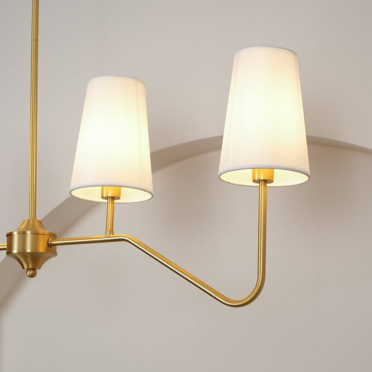 Iselaria Lustre Laiton Courbé Beige Linéaire