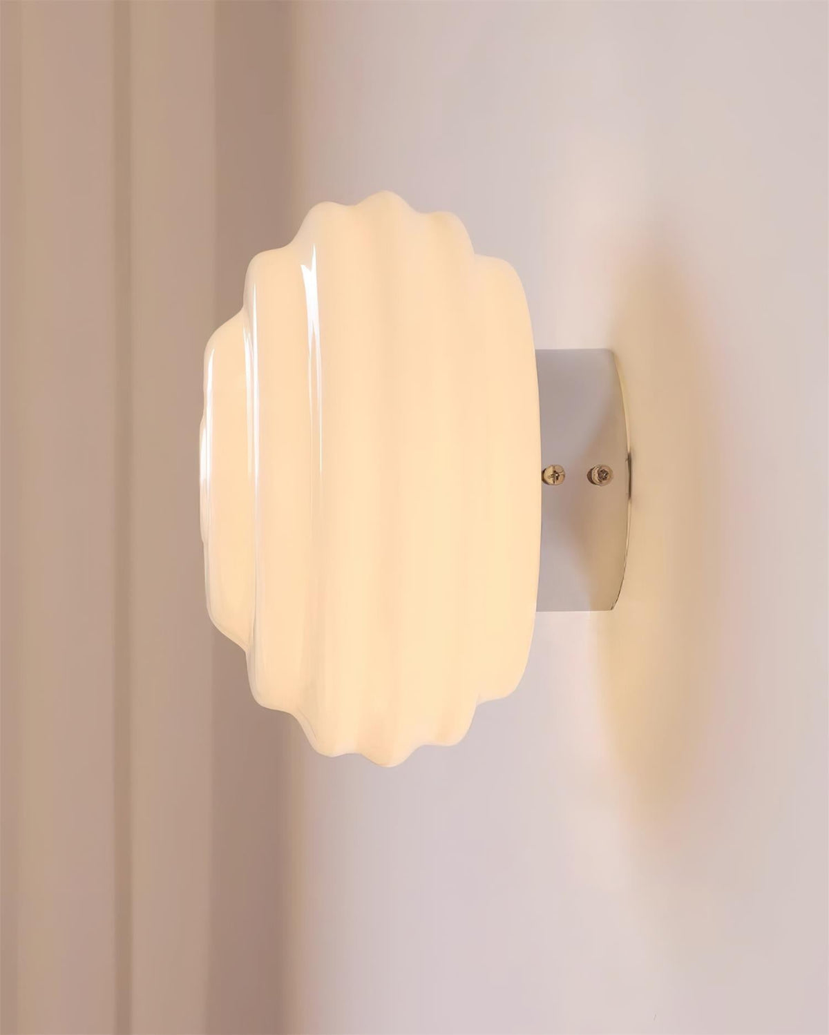 Duvia Rippled Glass Wall Lamp-Neutral Decor
