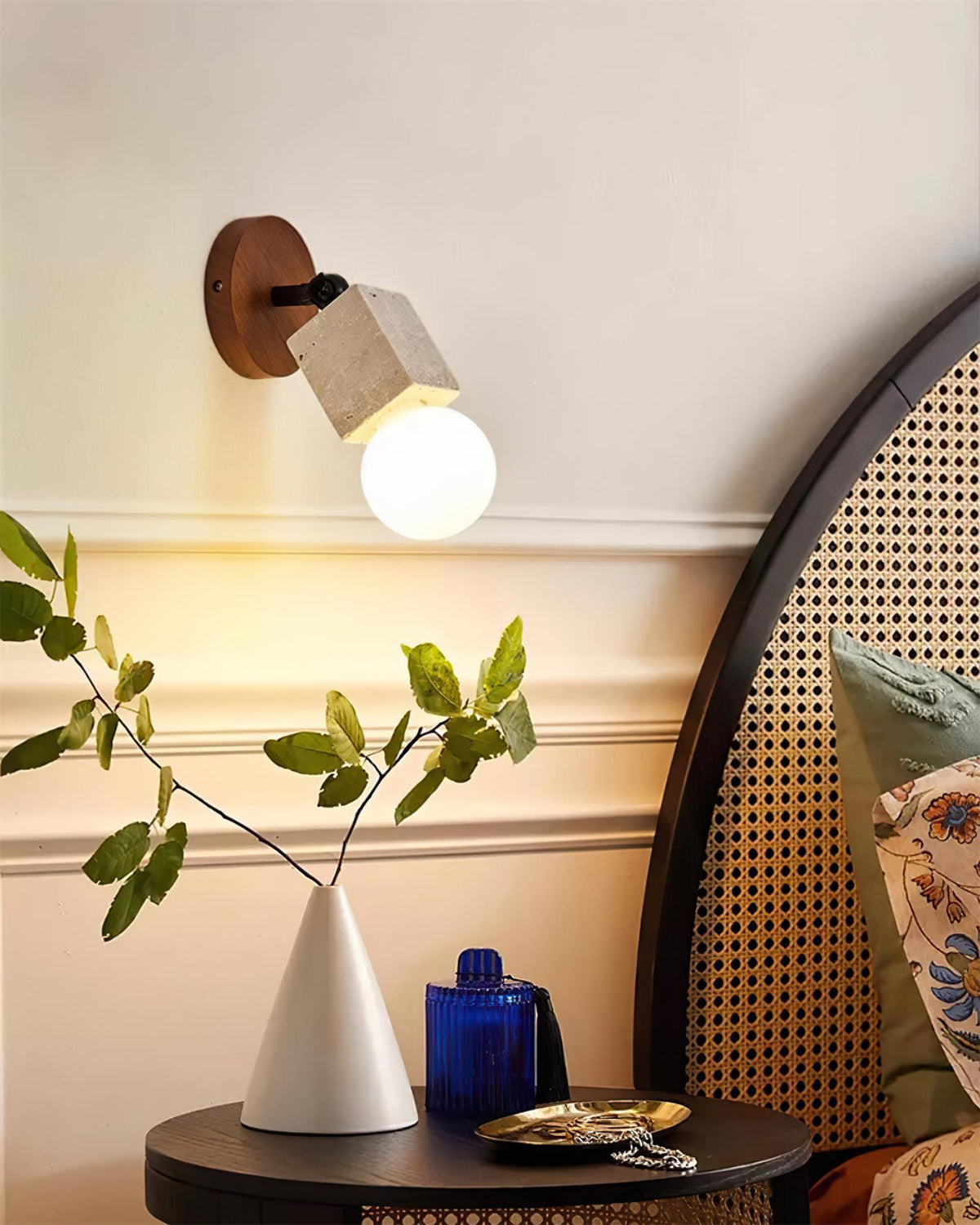 Ritta Cute Travertine Wall Lamp Wood Plate-Neutral Decor