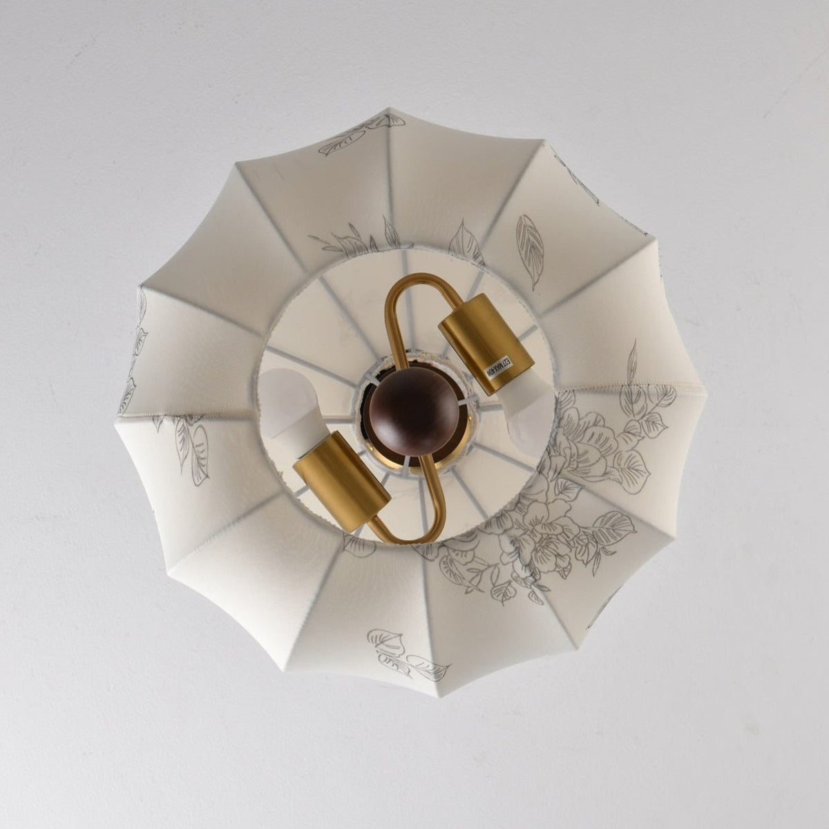 Gavanne Suspension Vintage