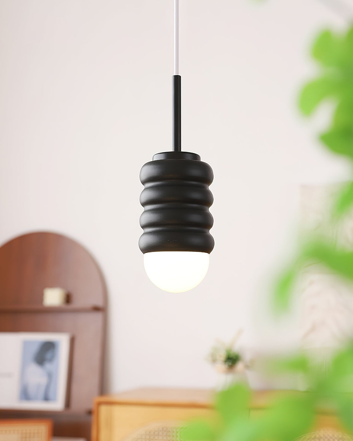 Pendant Light Ribbed Ceramic Brass Midcentury-Neutral Decor
