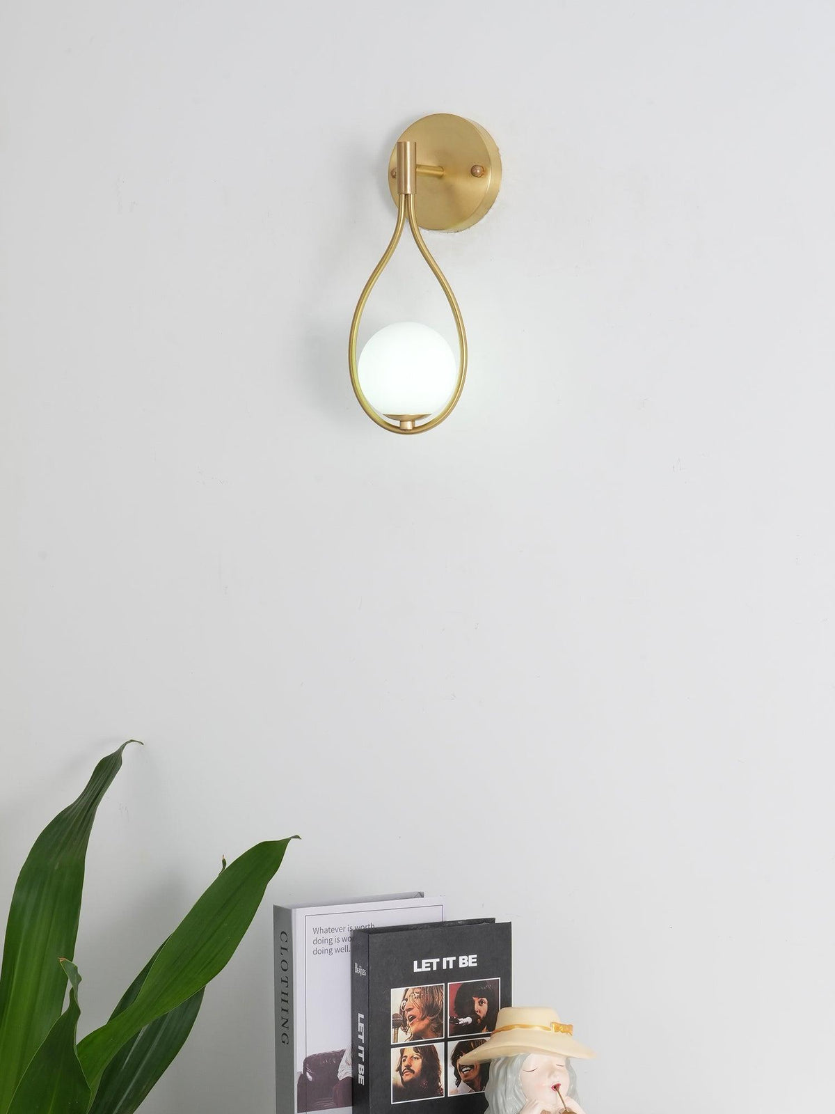 Talira Moderne Minimaliste Vanité Laiton Verre Applique Murale