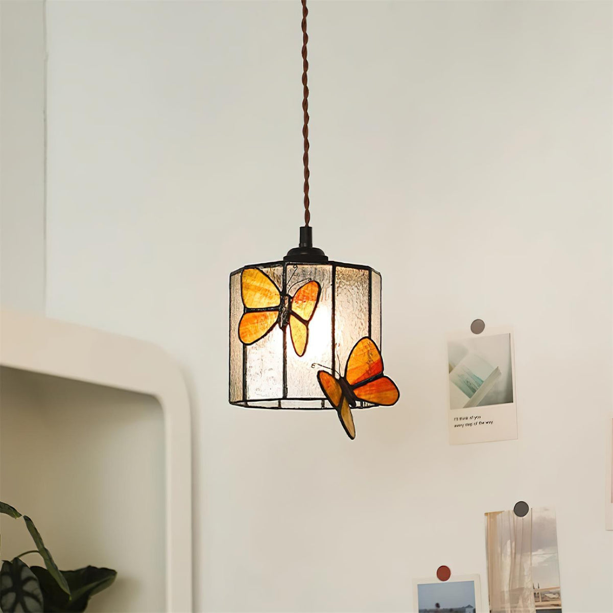 Briandy Tiffany Pendant Light Glass-Neutral Decor