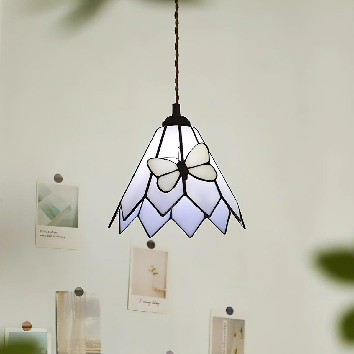 Briandy Tiffany Pendant Light Glass-Neutral Decor
