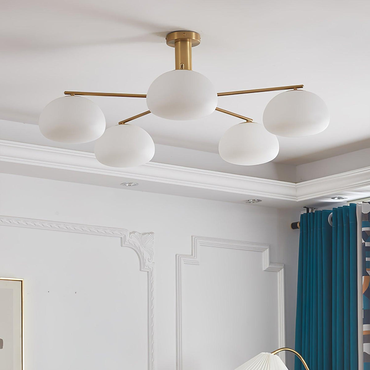 Lunara Luxe Glass Lustre