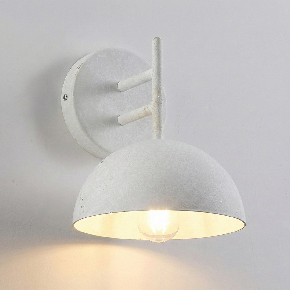 Diagram showing the dimensions of the Castle Wall Light.