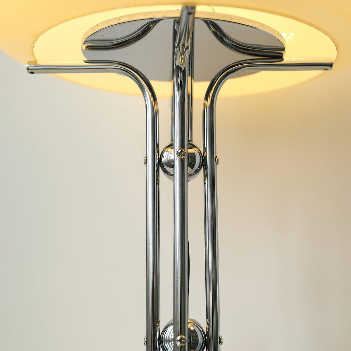 Rivenella Lampe de Table