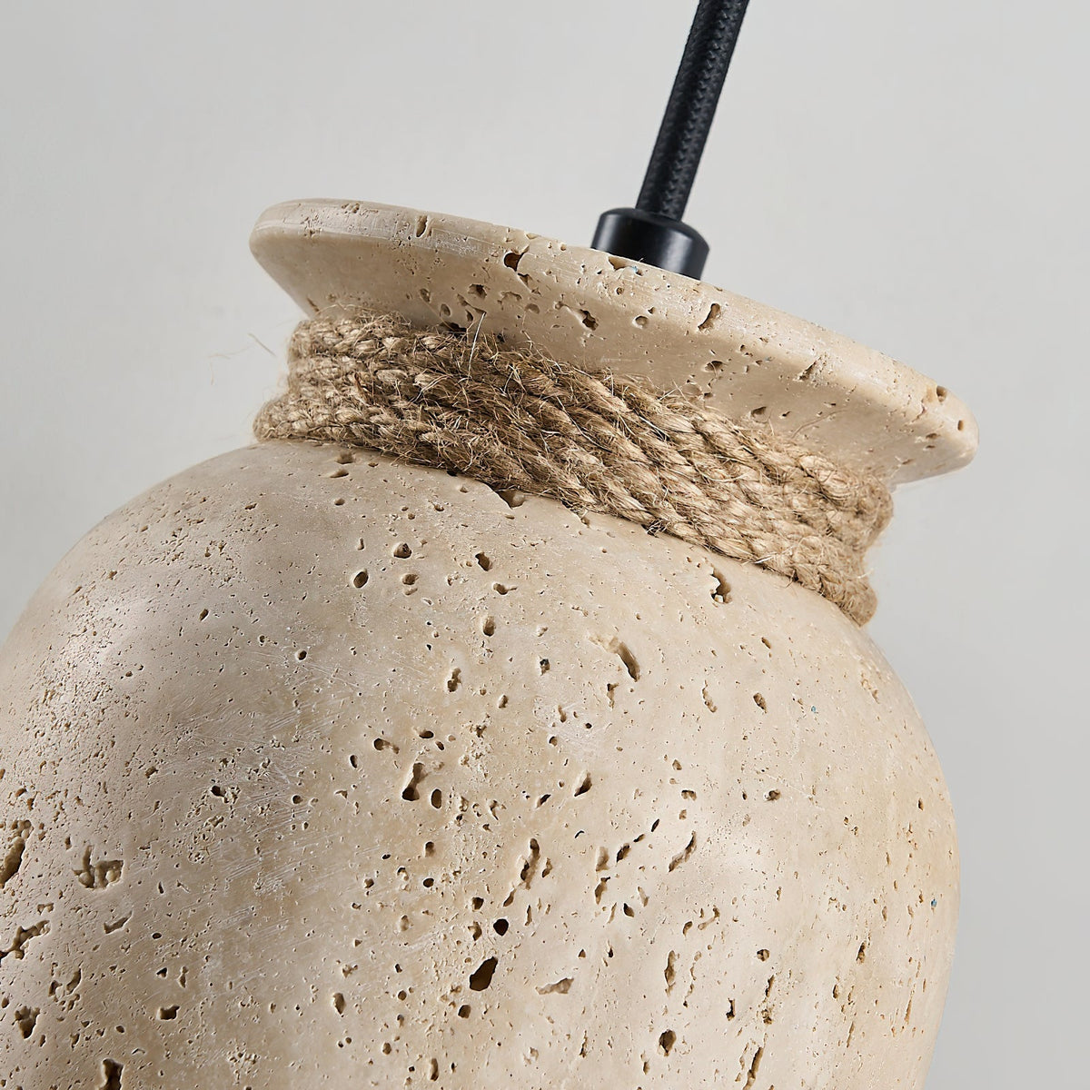 Caluette Suspension