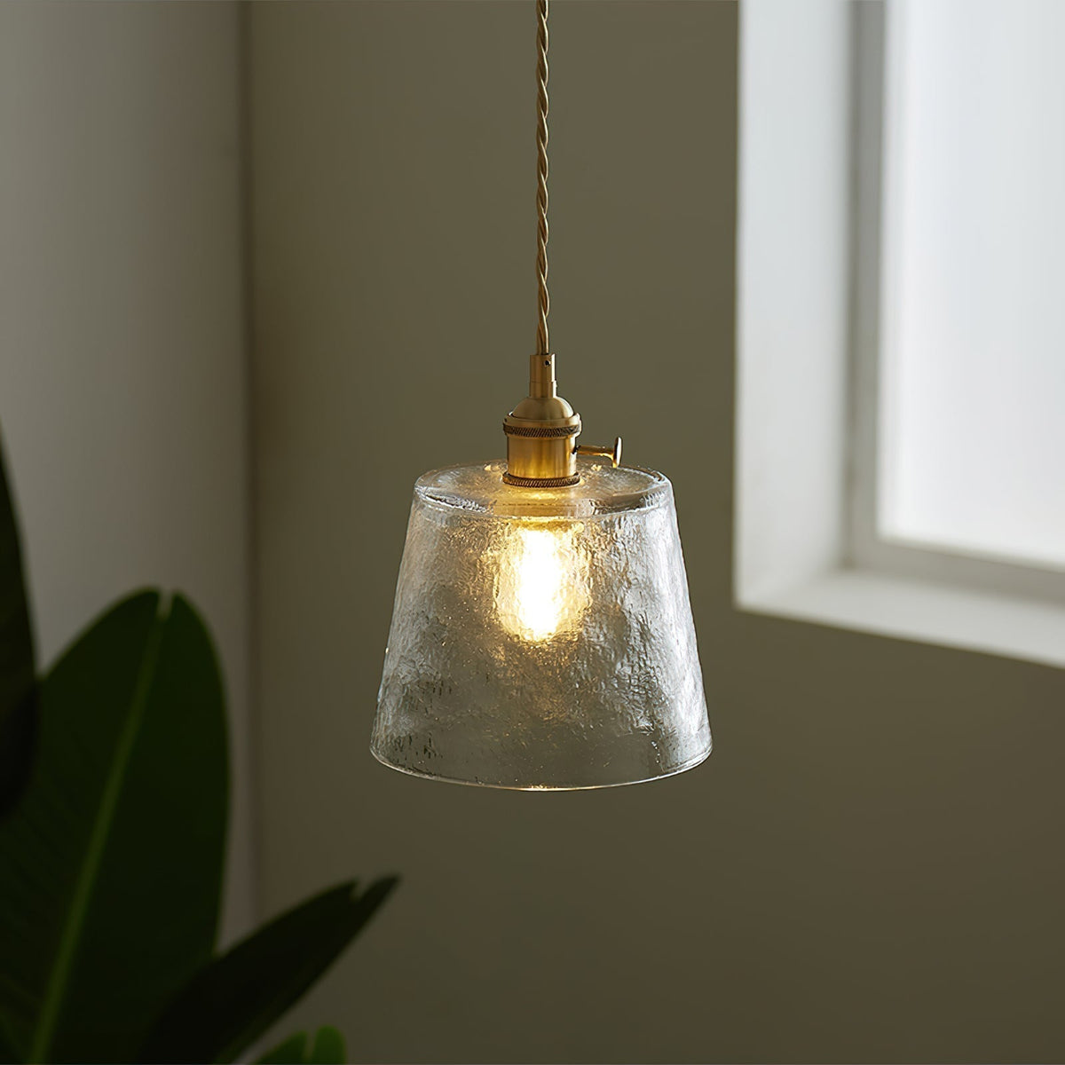 Pendant Lamp Brass and Glass Textured Shade Artisan Vintage Accent-Neutral Decor