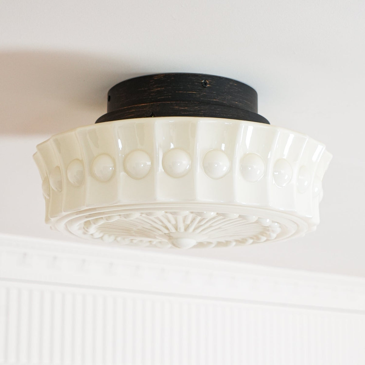 Cedael Plafonnier en Verre Blanc Floral pour Salon