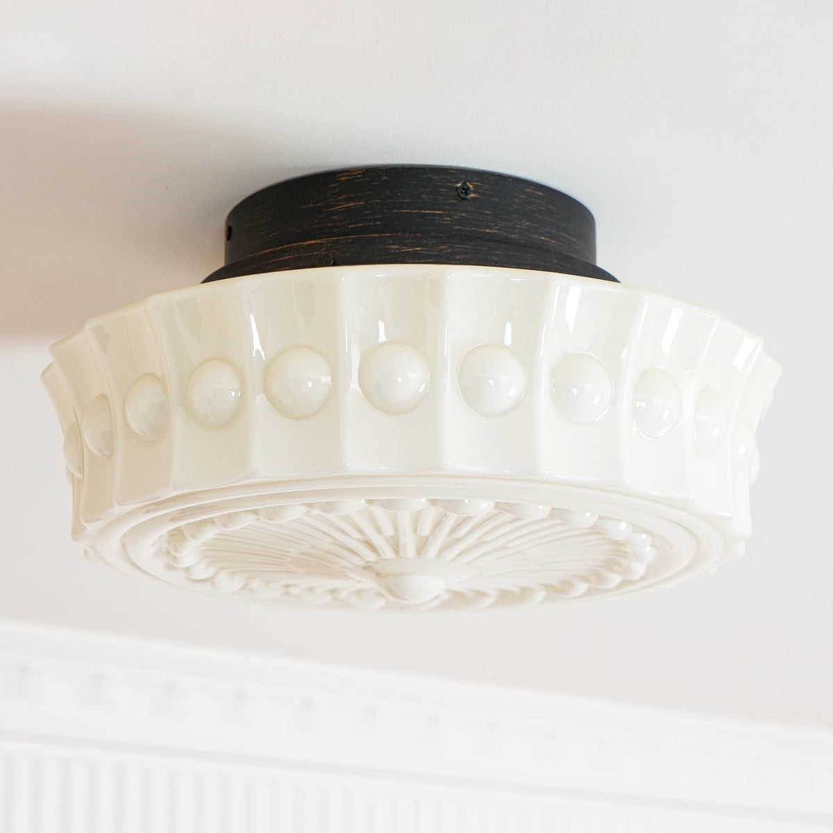 Cedael Plafonnier en Verre Blanc Floral pour Salon