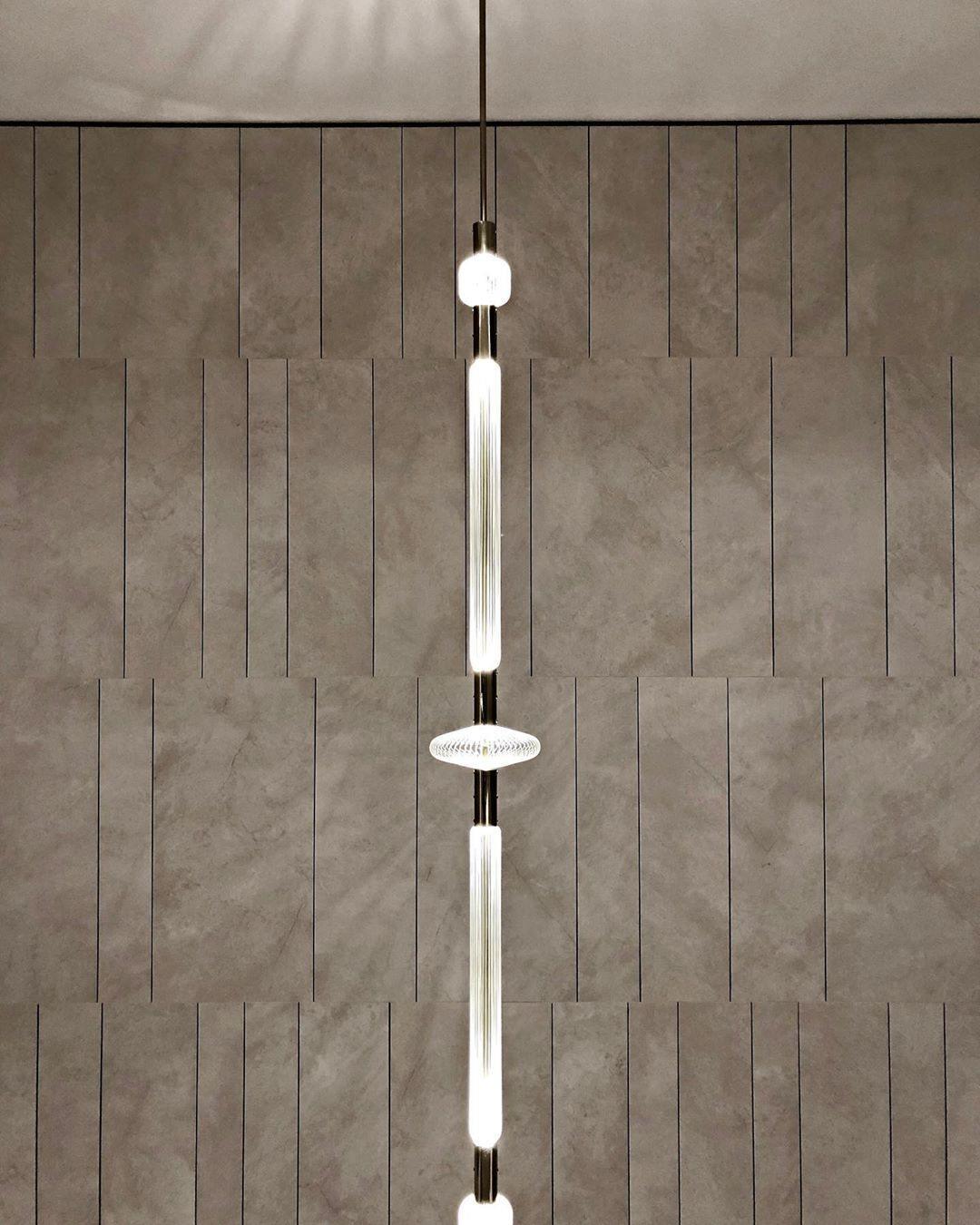 Torilia Lampe à suspension en cristal cylindrique Cipher contemporaine