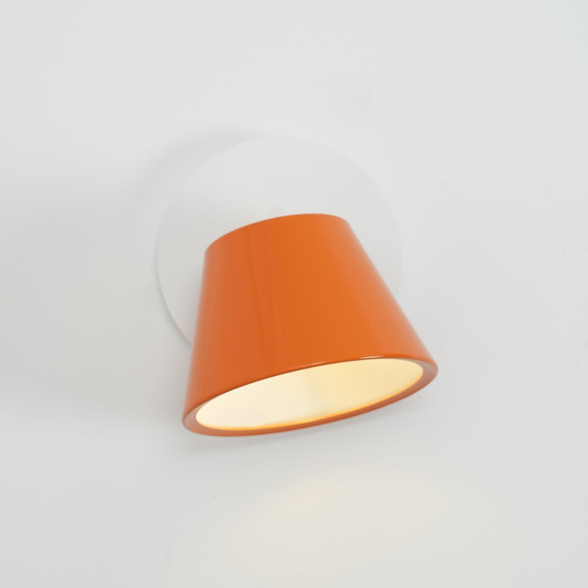 Fivra Dual Shade Wall Lamp-Neutral Decor