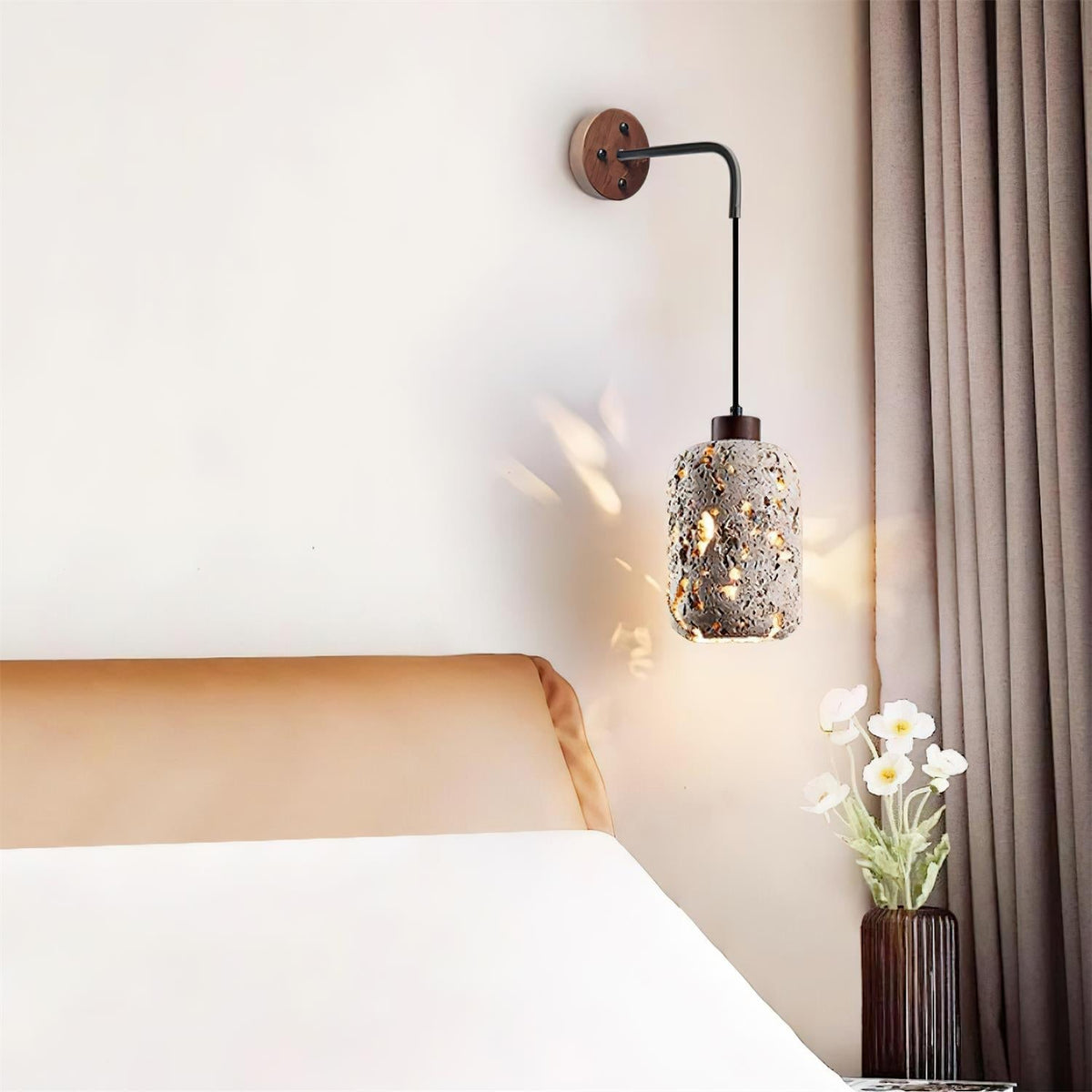 Fynel Rustic Wall Lamp-Neutral Decor