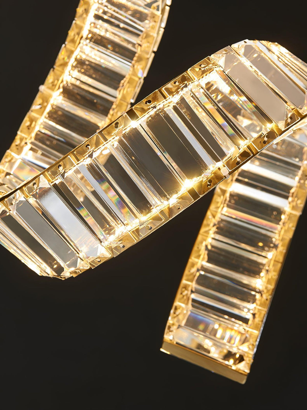 Dorista Lustre Courbé Cristal LED Luxueux