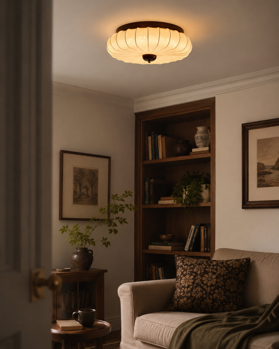 Side profile of the low-profile flush mount design.