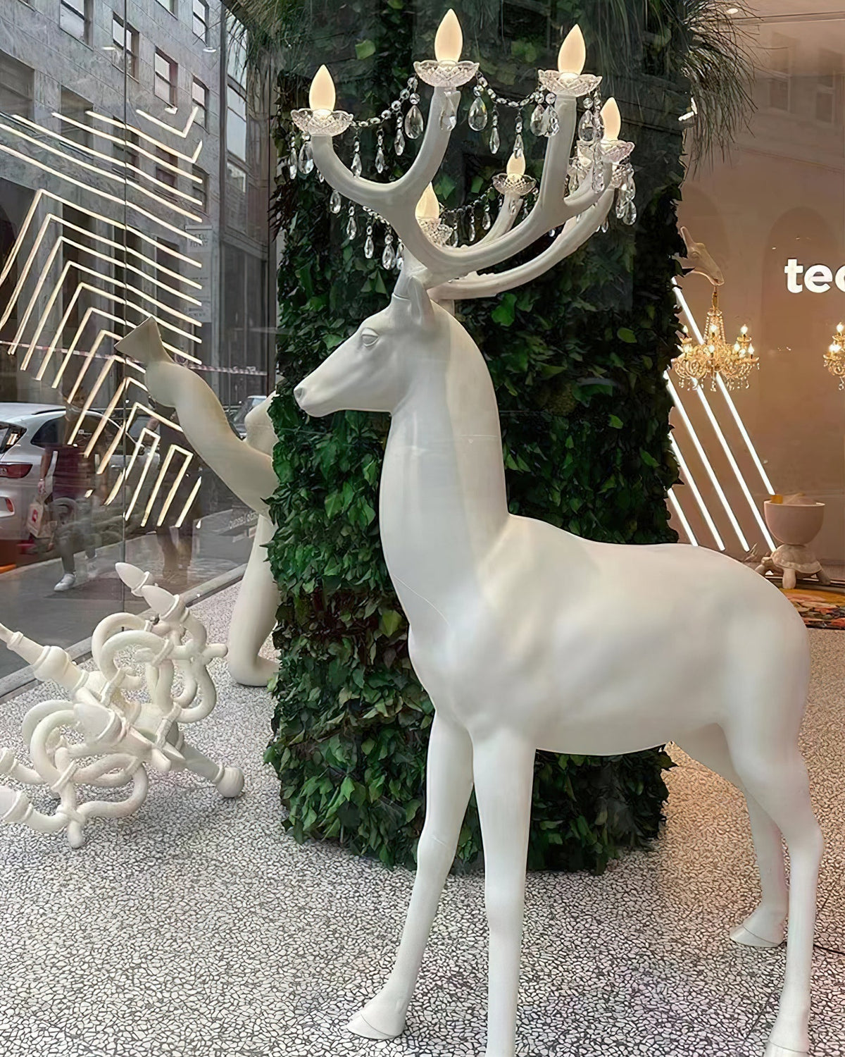 Stag Lampadaire Sculpture