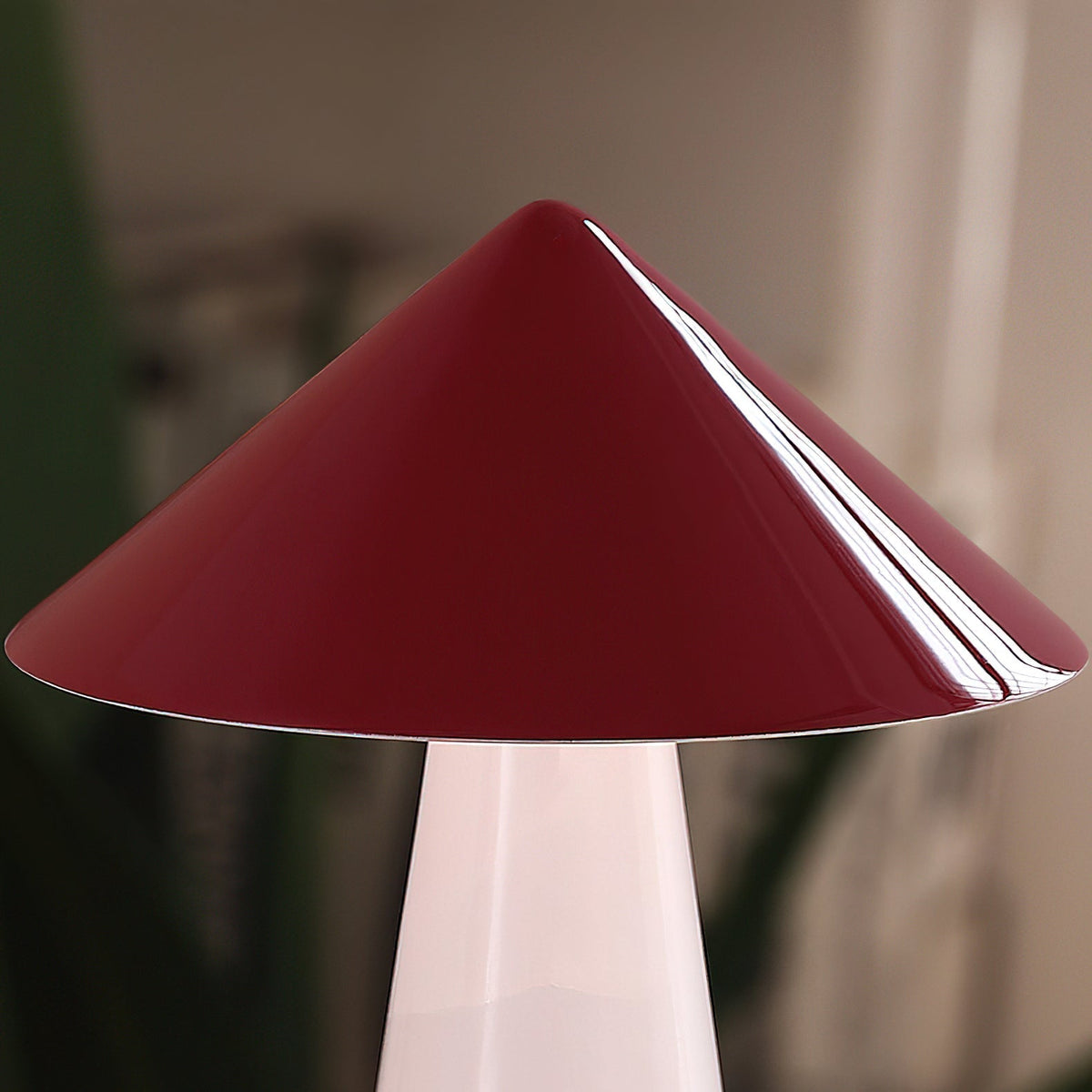 The Maisie lamp with its included USB charging cable.