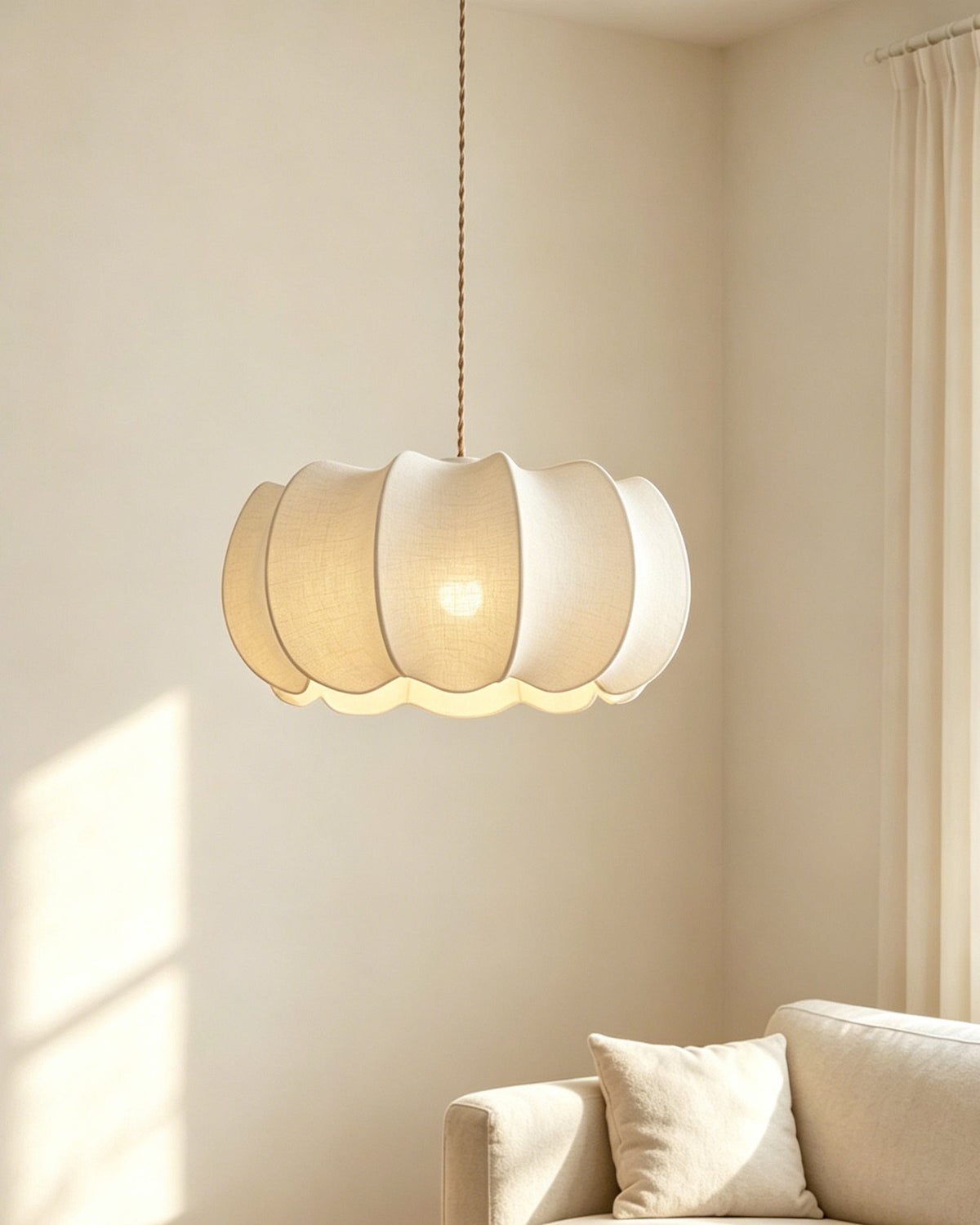 Elaeenne Suspension en Pétales