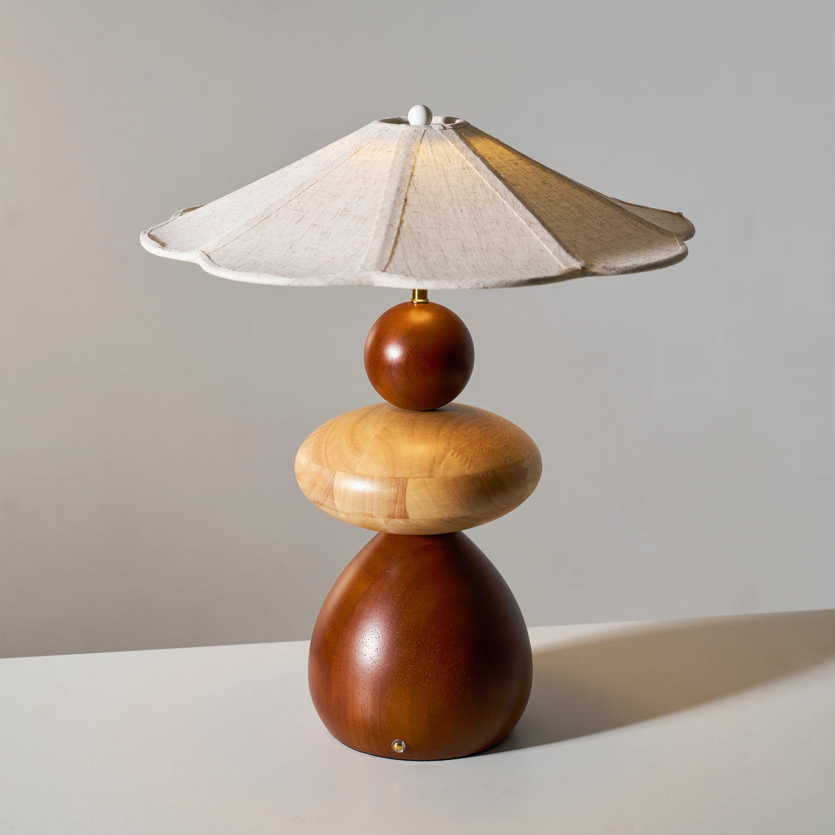 Elaariella Lampe de Table Solstice