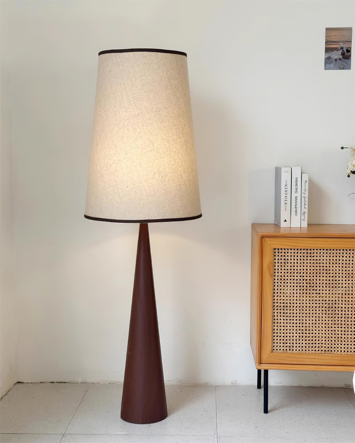 Tage Lampadaire