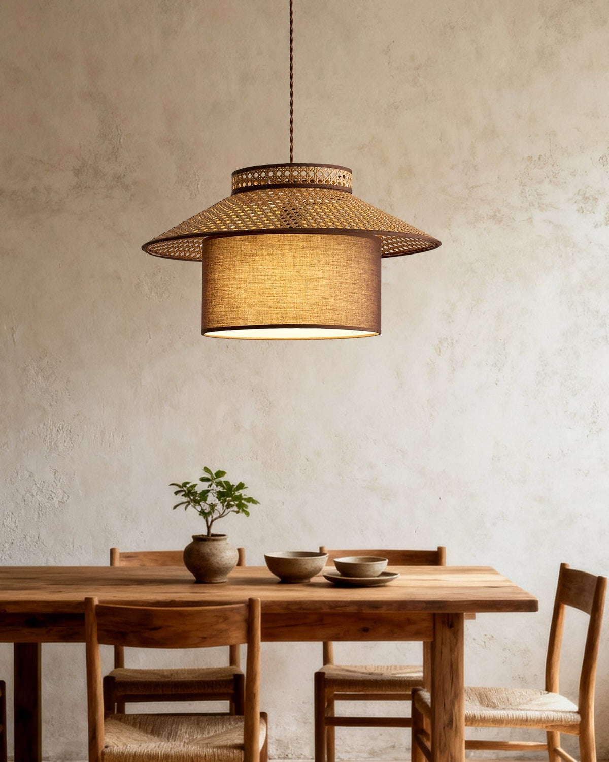 Lumoiella Suspension