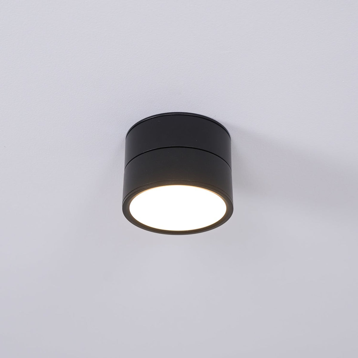 Xavo Surface Recessed Light Spot-Neutral Decor