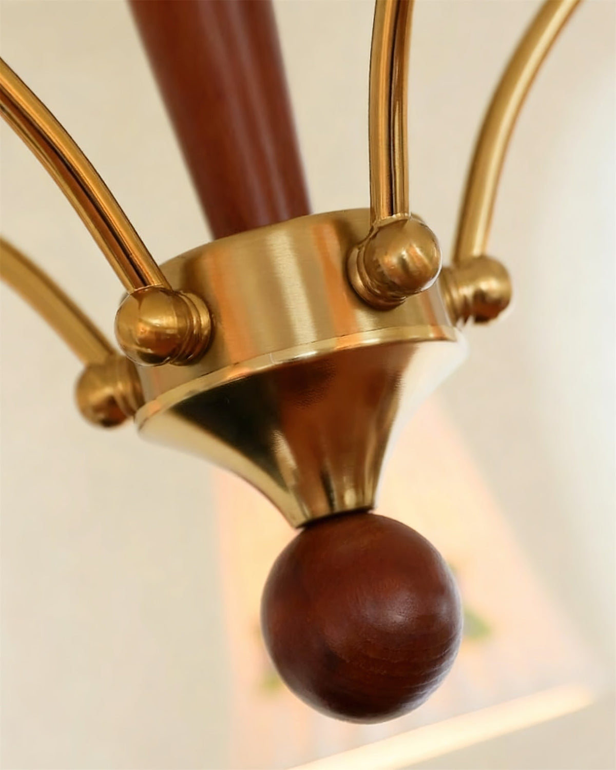 Rivaian Lustre