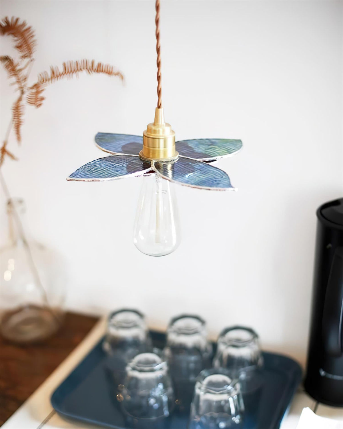 Florvyn Suspension