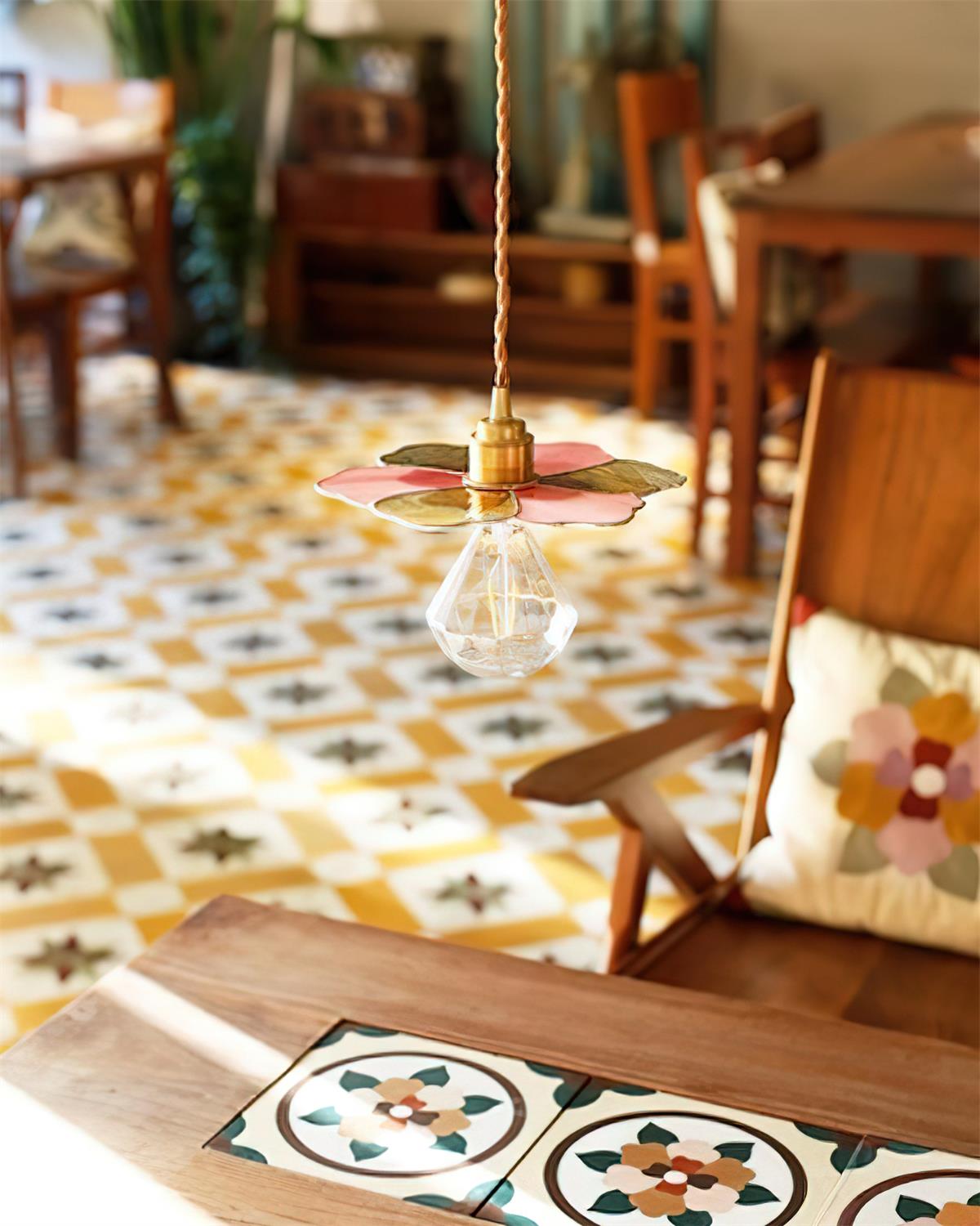 Florvyn Suspension