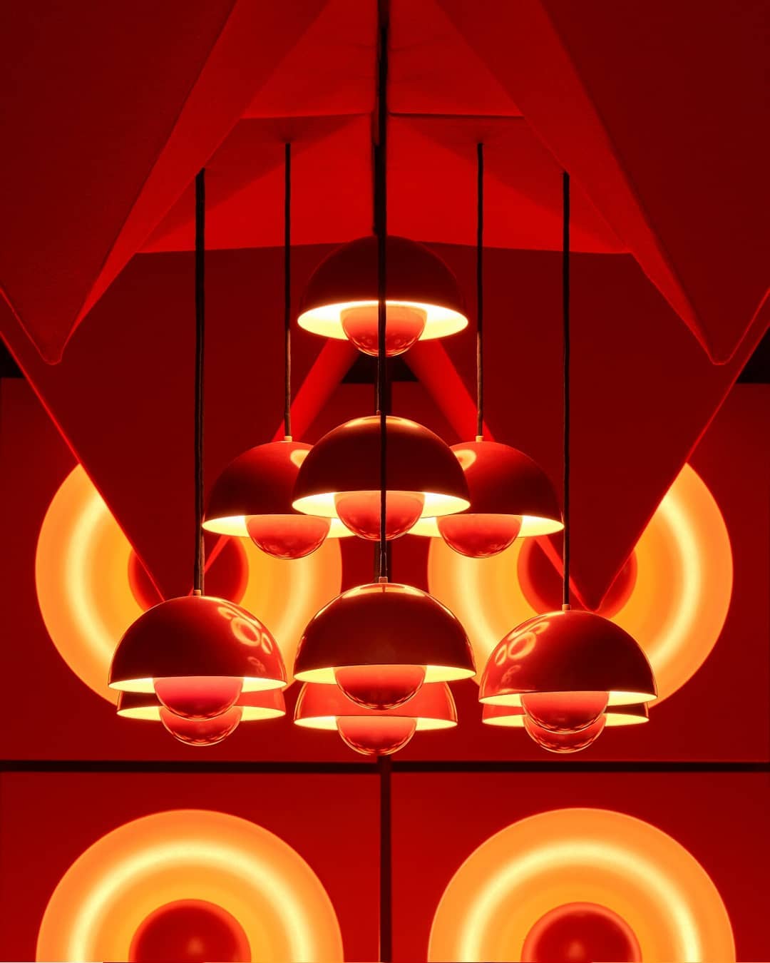 Indigle Lustre
