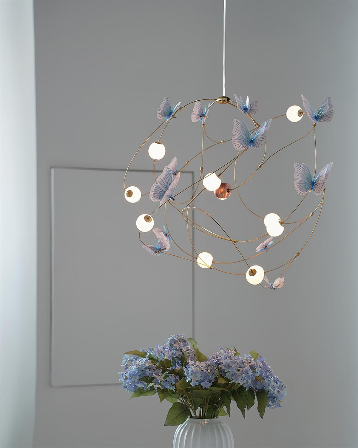 Elthira Lustre