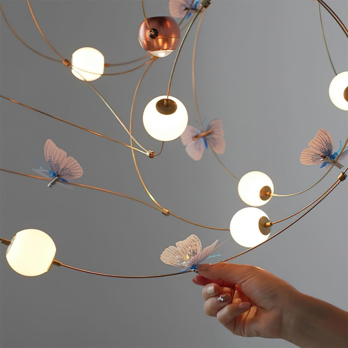 Elthira Lustre