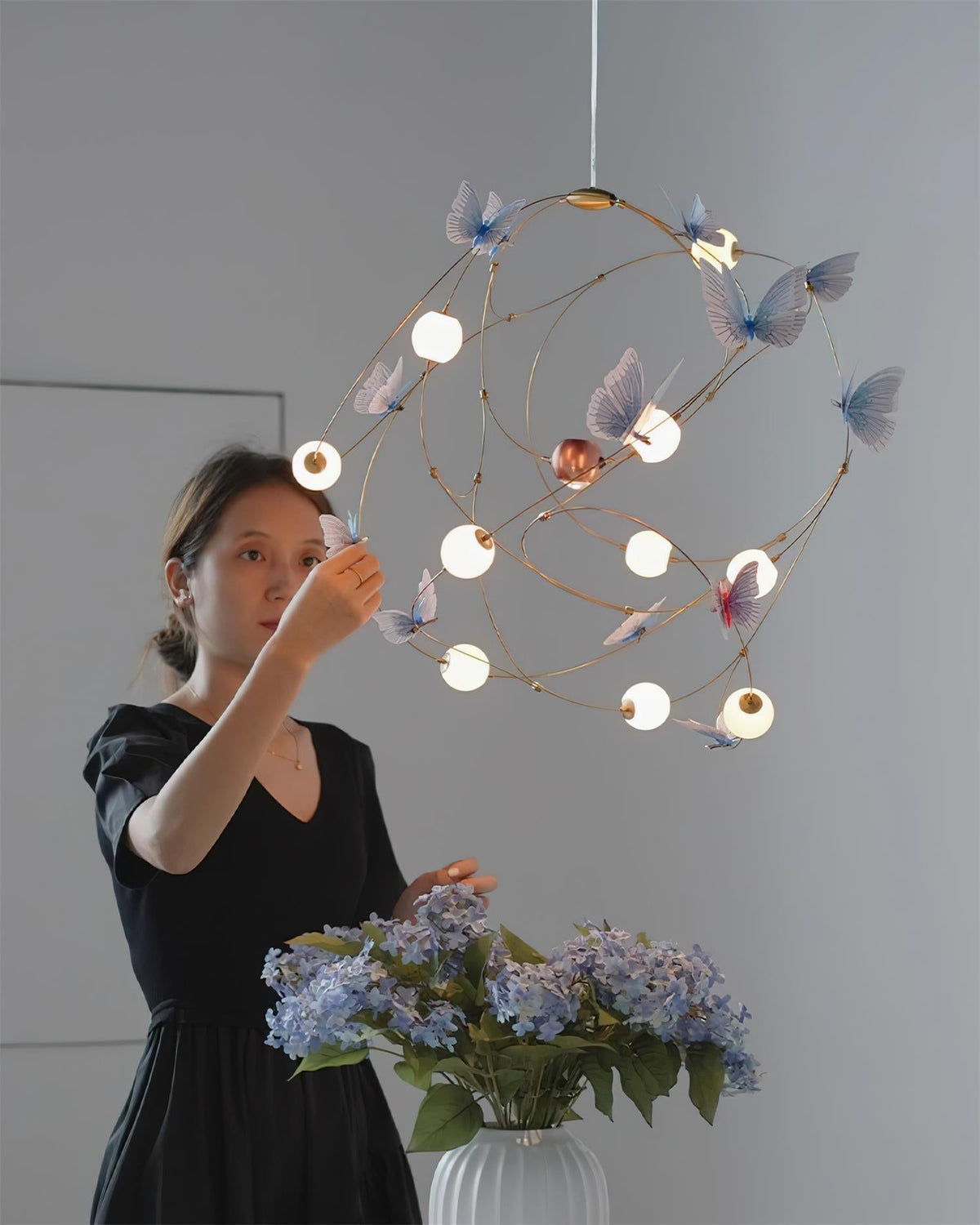 Elthira Lustre