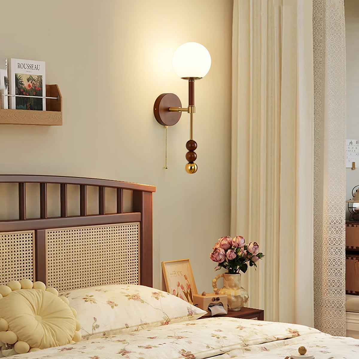 Hilda Applique Murale Roma Elegance en Bois
