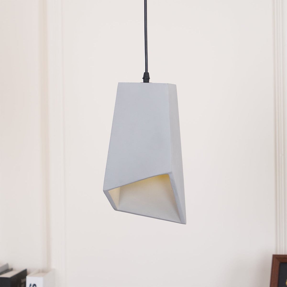 Geo Lampe Suspendue Industrielle en Ciment